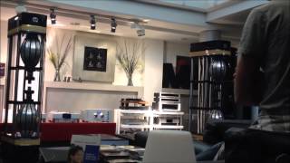 Demo of MBL Radialstrahler 101 Extreme Expensive HiFi TopNotch [upl. by Aitercul249]