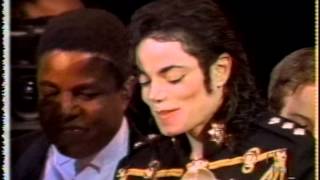 Michael Jackson ampThe Jackson 5 Rock and Roll Hall of Fame 1997 [upl. by Ahseinaj642]