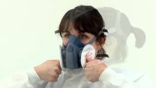 Fitting 3M™ 7500 Series Reusable Respirators [upl. by Isador]