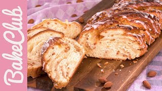 Osterzopf mit MarzipanFüllung  Hefezopf  BakeClub [upl. by Frederich]