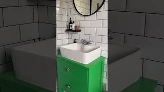 Modernes Badezimmer mit Vintage Touch badezimmerdesign badezimmerinspiration [upl. by Oilla649]