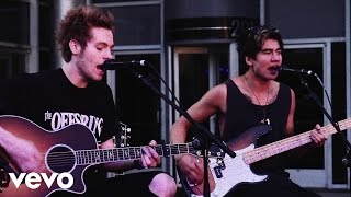 5 Seconds of Summer  Out Of My Limit Live at Derp Con [upl. by Nikolas78]