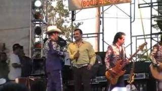 Los Tigres del Norte y tony melendez¿ creiste [upl. by Maurise731]