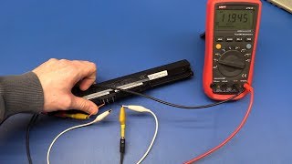 How to Test a Laptop Battery  EcProjects [upl. by Arah568]