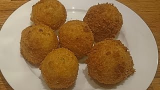 Lekker recept voor zelfgemaakte bitterballen [upl. by Eyt68]