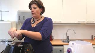 Philips Airfryer en Airfryer XL  Review Consumentenbond [upl. by Gillan]