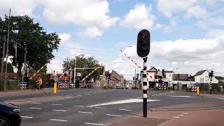 Spoorwegovergang Helmond t Hout  Dutch Railroad Crossing [upl. by Irrab]