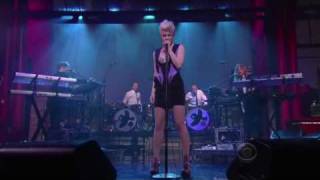 robyn dancing on my own live late night david letterman [upl. by Ellebyam]