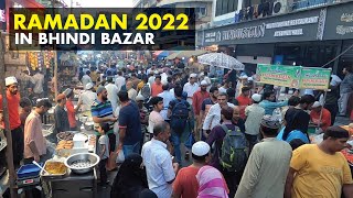 Iftar In Bhindi Bazar Mumbai  Ramadan 2022 in Mumbai  Mohammad Ali Road  Food Near Minara Masjid [upl. by Guy25]