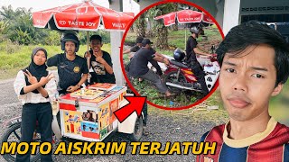 BORONG SATU MOTO AISKRIM SAMPAI TERJATUH [upl. by Misab]