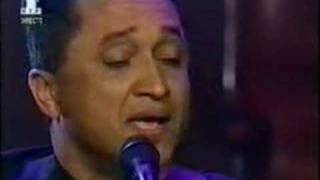 Dulce Pontes amp W Bastos  Velha chica  Live 1999 [upl. by Shivers647]