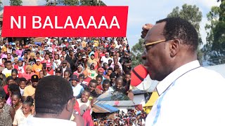 MSAFARA WA MBOWE WAPOKELEWA KISHUJAA RUNGWE NDANTO WAFUNGA MTAA WAMSHUSHA KWENYE GARI [upl. by Lahey89]