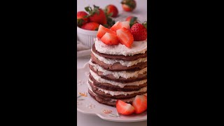 Healthy Banana Pancakes Delicious Breakfast Idea [upl. by Nahbois864]