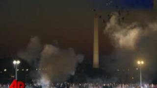 Washington Revels in Annual Fireworks Display [upl. by Elene233]