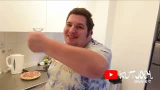 Bradge Dr Oetker Ristorante Pizza Salami Review d o Rf3cDVc [upl. by Cela]