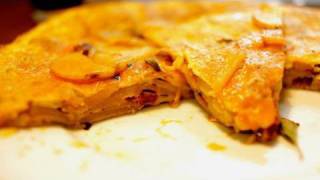 How to Make a Tortilla Espanola Spanish Tortilla [upl. by Iseabal823]