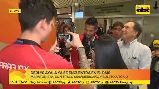 Campeón sudamericano ya llegó al aeropuerto [upl. by Reube]