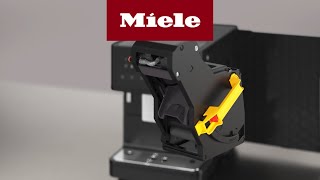 Kaffeevollautomat CM5  CM6  CM7  Brüheinheit entfetten und Innenraum reinigen I Miele [upl. by Nnylodnewg]