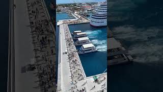 Travelogue🇧🇸人來人往 Nassau Cruise Port bahamas [upl. by Alvarez319]