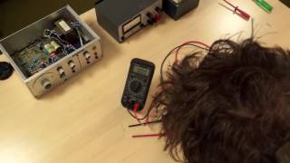 Demonstratie Elektrische weerstand meten met een multimeter [upl. by Uase]