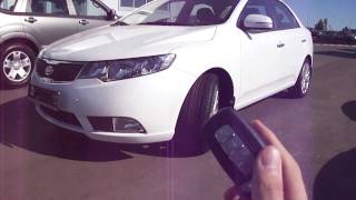 2011 Kia Cerato Start Up Engine and In Depth Tour [upl. by Oribel]