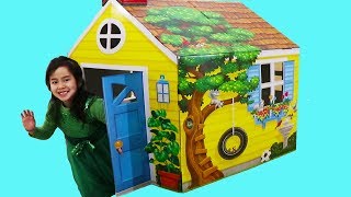 Jannie Pretend Play with Toy House [upl. by Eirrak396]