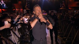 Hungry Heart  Bruce Springsteen live at Rock in Rio Lisboa 2016 [upl. by Eedissac]