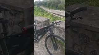 SEMI GRAVEL BIKES🚲🤩 YOUTUBESHORT SHORTS SATISFIYING bikelover cyling bikelife gravelbikes [upl. by Bogart965]