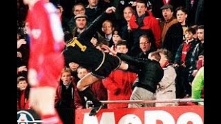 Eric Cantona fight with supporters  manchester united Eric cantona kung fu kick [upl. by Aeynod]