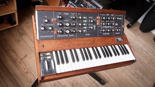 How To Use A Minimoog Synthesizer [upl. by Odrahcir]