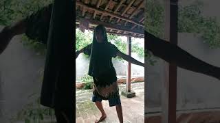 video lucu untuk menghibur tarian yang ada di rumah ketawa hahaha [upl. by Ajssatsan]