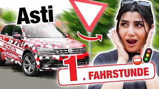 Erste Fahrstunde mit Asti 🚘  Fischer Academy  Die Fahrschule [upl. by Wilburn]