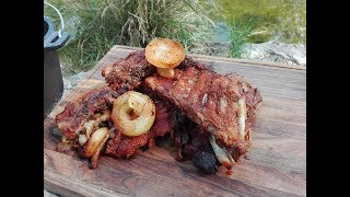 Żeberka z kociołka myśliwskiego  Dutch oven pork ribs [upl. by Viviene536]