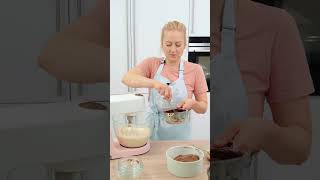 Schokokuchen ohne Mehl 🍫  saftiger SchokoladenTraum  Einfach Backen [upl. by Winnie]