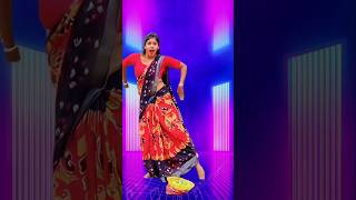 Aam Lelo aam Lelo🤣trending bhojpuri shorts dance [upl. by Lehcar]