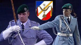 RegimentsgrußRevueMarschFehrbelliner Reitermarsch  Marschmusik Heeresmusikkorps Neubrandenburg [upl. by Tocci698]