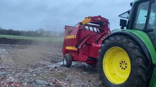 Teagle Tomahawk 8080 Bale Shredder [upl. by Myke203]