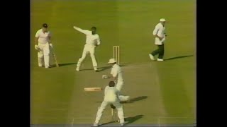 GRAHAM GOOCH run out ROGER HARPER 117 MCC v ROWXI BICENTENARY MATCH DAY 1 LORDS AUGUST 20 1987 [upl. by Neelyad]