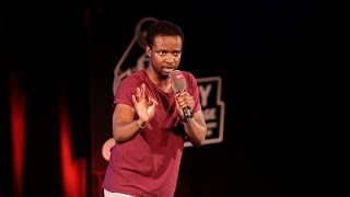 Charles Nguelas Show macht auf afrikanischen Gottesdienst  Comedy Talent Stage  SRF [upl. by Appleby]