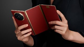 The Most Mental Foldable Yet  Huawei Mate XT Ultimate Design  TSW213 [upl. by Oam]