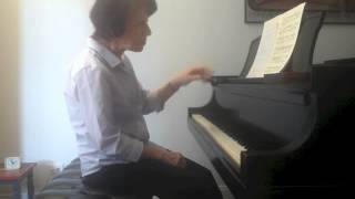 Edna Golandsky discusses RH arpeggios in Beethoven Op 27 No 2 3rd movement [upl. by Larkins]