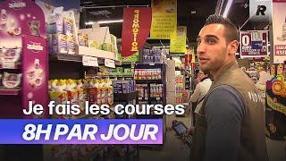 Il passe ses journées à faire les courses à la place des autres [upl. by Ilan]