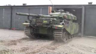 Stridsvagn 104  Centurion [upl. by Delinda434]