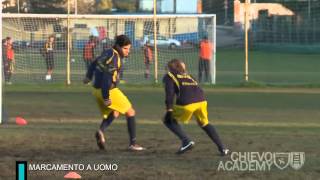 Allenamento di calcio esempi di esercizio la marcatura a uomo [upl. by Madella855]