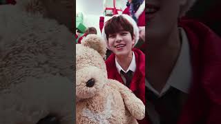 All I Want for Christmas X SKZ Christmas evel 🎄🫶🏻 shorts straykids mariahcarey Christmas edit [upl. by Airednaxela]