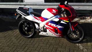 Honda RVF750 RC45 [upl. by Kaslik]