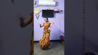 sapne mein milati hai kudi meri song YouTube short dance [upl. by Hayifas]