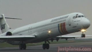 SAS MD80 Tribute with Low Pass [upl. by Sinnelg]