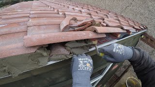 Cementing the verges to complete a tiled roof The old boy method [upl. by Grieve]