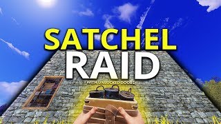 RUST SATCHEL CHARGE RAIDING A LAZY BUILDER Rust Solo Survival Gameplay S1E3 [upl. by Beker]